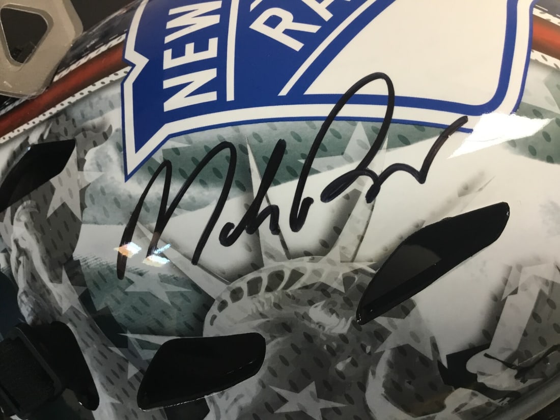 Mike Richter Signed New York Rangers Goalie Mask with Fanatics Authentication (1 of 8)