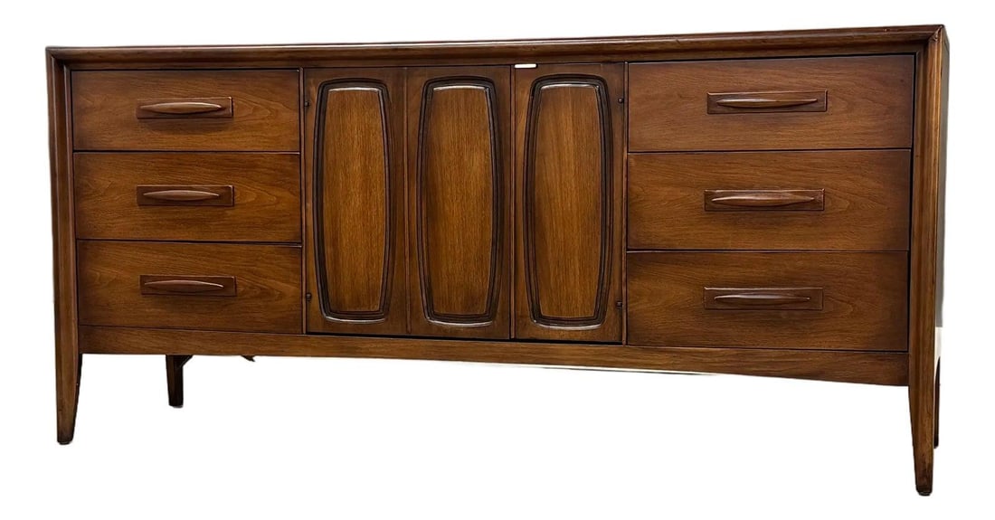 1960s Broyhill Emphasis Walnut Mid Century Modern Dresser (1 of 9)
