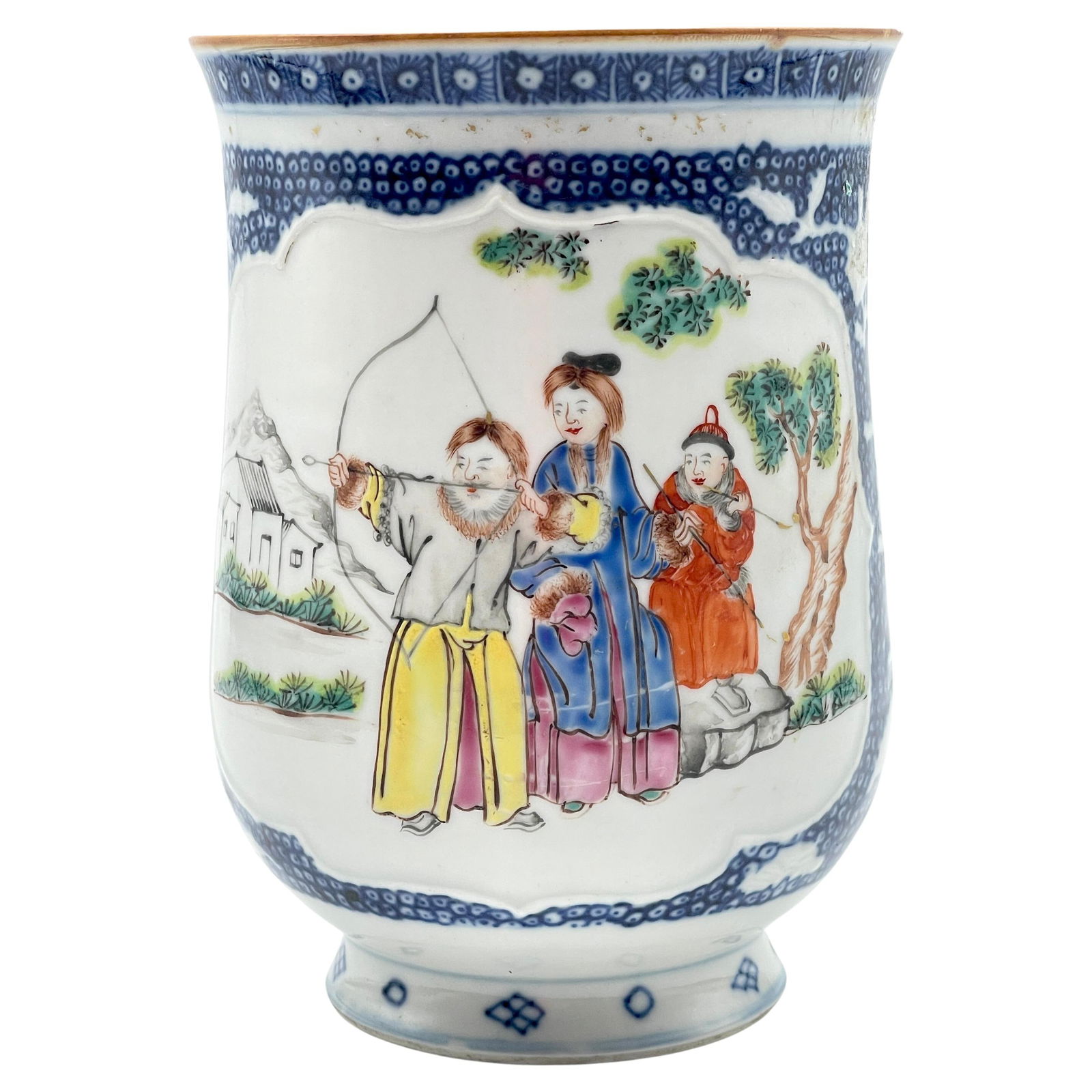 18th Century Chinese Export Porcelain Mug with Archery Scene (1 of 14)