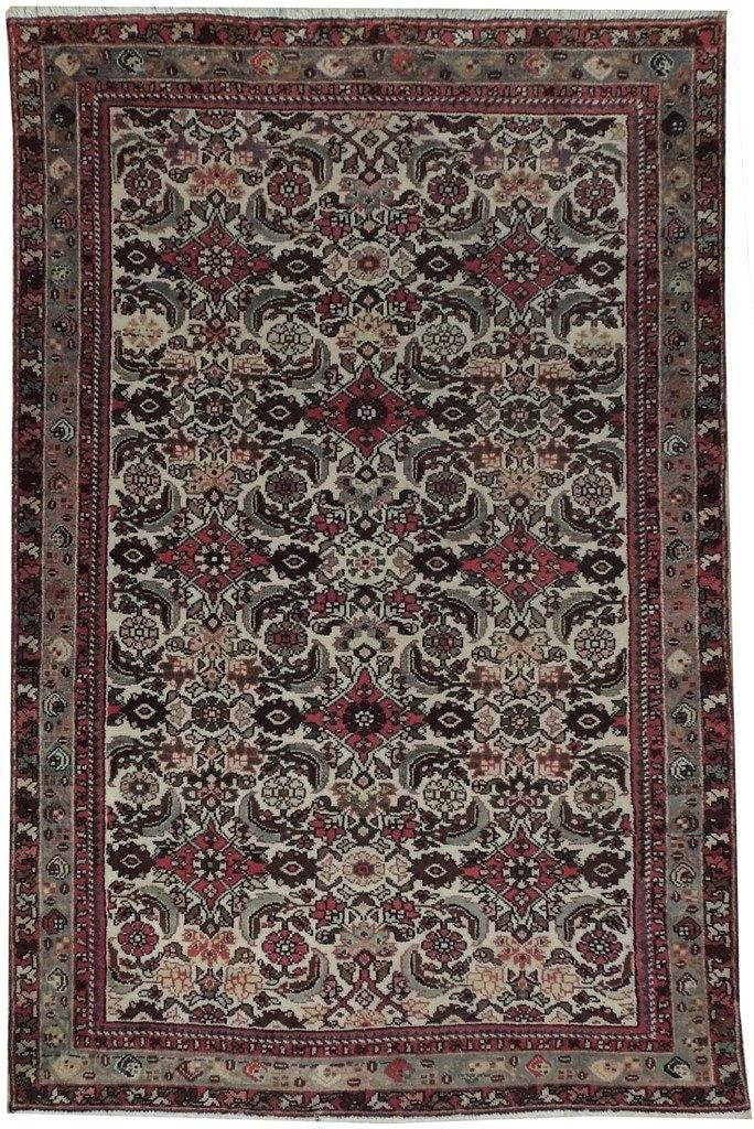 Ivory Semi-Antique Persian Herati Rug 4.4 x 6.7 Handmade Wool: Ivory Semi-Antique Persian Herati Rug 4.4 x 6.7 Handmade Wool Free continental US Shipping Introducing the exquisite 4' x 7' Ivory Semi-Antique Persian Herati Rug, a stunning blend of traditional craf