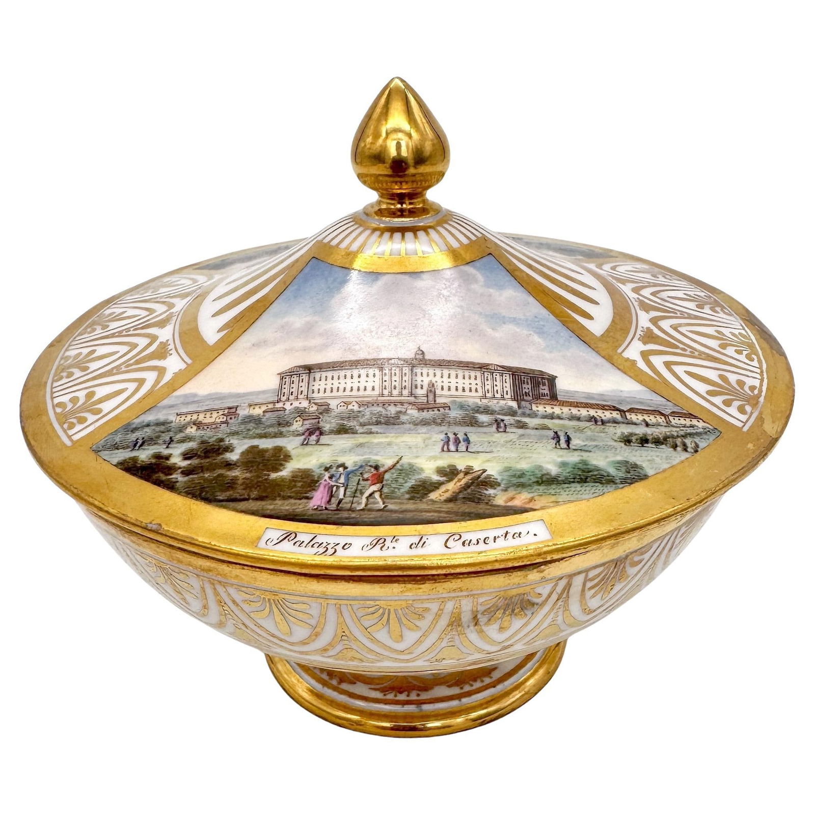18th Century Capodimonte Porcelain Box Set of 2 Royal Palace & Belvedere Views: 18th Century Capodimonte Porcelain Box Set of 2 Royal Palace & Belvedere Views Discover this exquisite set of two 18th-century Capodimonte porcelain boxes, adorned with stunning hand-painted views of