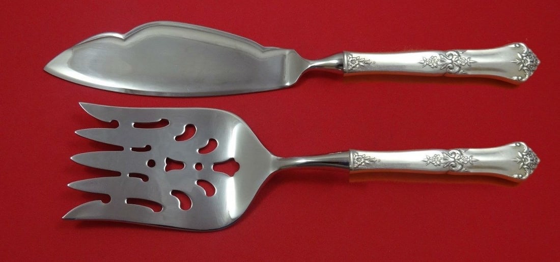 Stately by State House Sterling Silver Fish Serving Set 2 Piece: Stately by State House Sterling Silver Fish Serving Set 2 Piece Enhance your dining experience with this exquisite Stately by State House Sterling Silver Fish Serving Set. Crafted from high-quality st