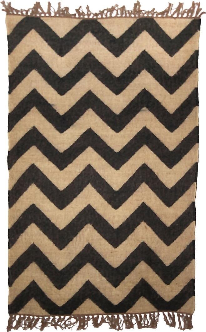 Beige Chevron Jute Wool Hand-Woven 4x6 Rug: Beige Chevron Jute Wool Hand-Woven 4x6 Rug Enhance your living space with this Exquisite Chevron Style Jute Wool Rug, perfect for adding a touch of elegance to any room. This hand-woven flat weave rug