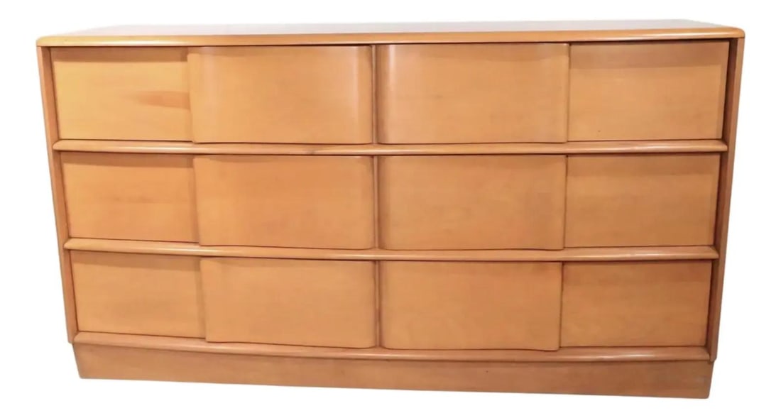 Heywood Wakefield Sculptura Six Drawer Dresser by Leo Jiranek (1 of 10)