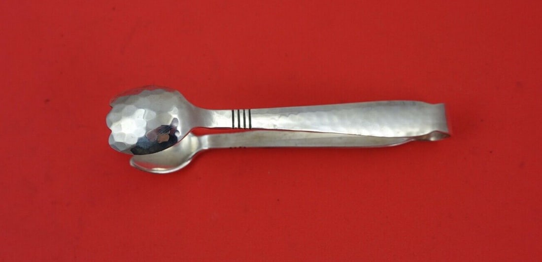 Allan Adler Swedish Modern Sterling Silver Sugar Tong 4.25 Inches: Allan Adler Swedish Modern Sterling Silver Sugar Tong 4.25 Inches This exquisite sugar tong by Allan Adler features the elegant Swedish Modern design, crafted from high-quality sterling silver. Measur