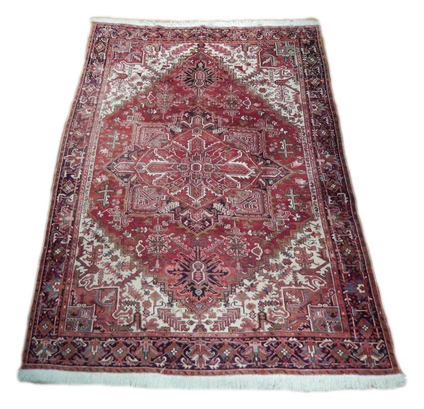 Handcrafted Persian Heriz Rug 8'3 x 11'6 Traditional Design: Handcrafted Persian Heriz Rug 8'3 x 11'6 Traditional Design Free continental US Shipping Experience the artistry of this handcrafted Persian Heriz Rug, featuring traditional designs that enhance the w