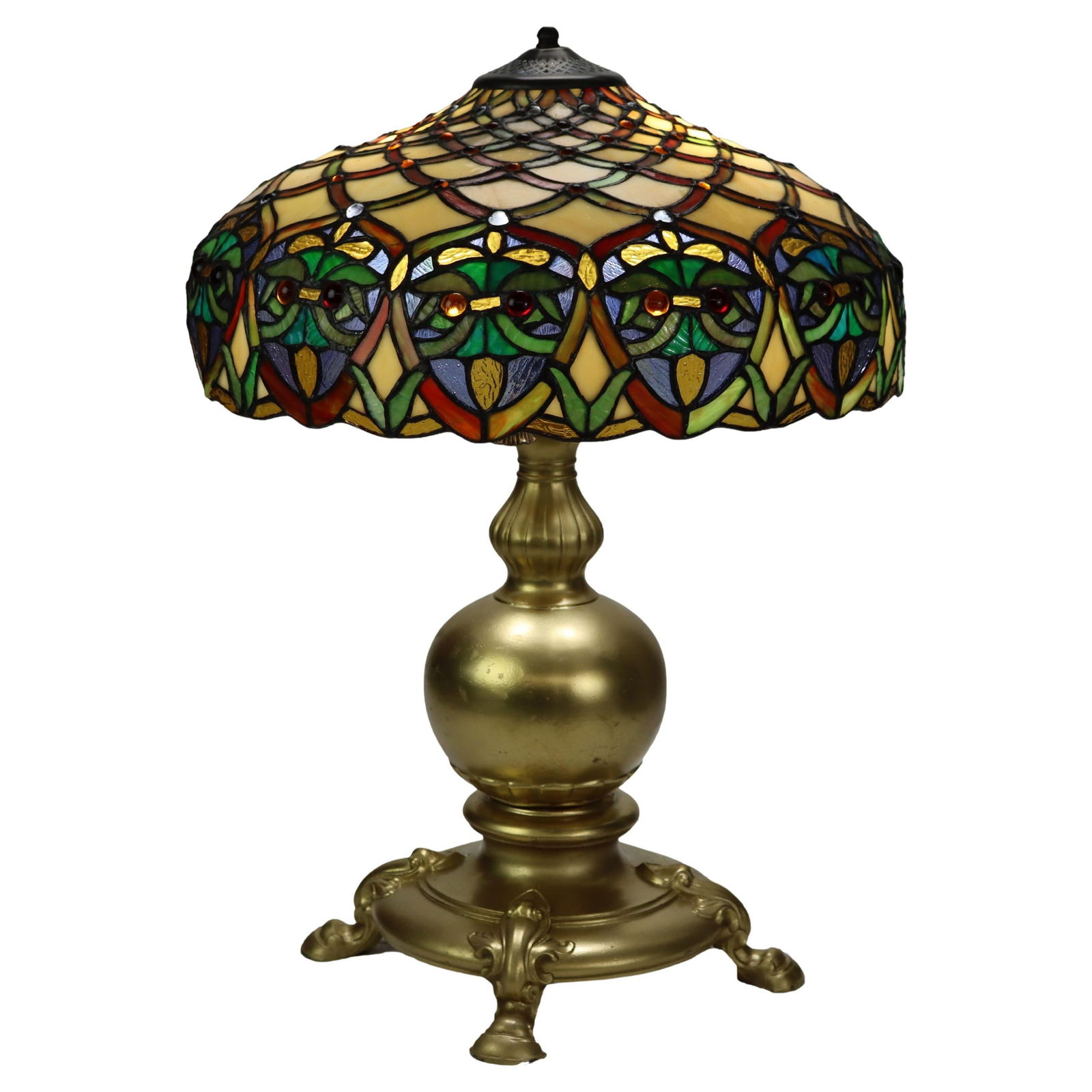 Arts & Crafts Leaded Stained Glass Table Lamp 21.75 in Brass Base: Arts & Crafts Leaded Stained Glass Table Lamp 21.75 in Brass Base Illuminate your space with this stunning Arts & Crafts Leaded Stained Glass Table Lamp, a beautiful representation of early 20th-centu