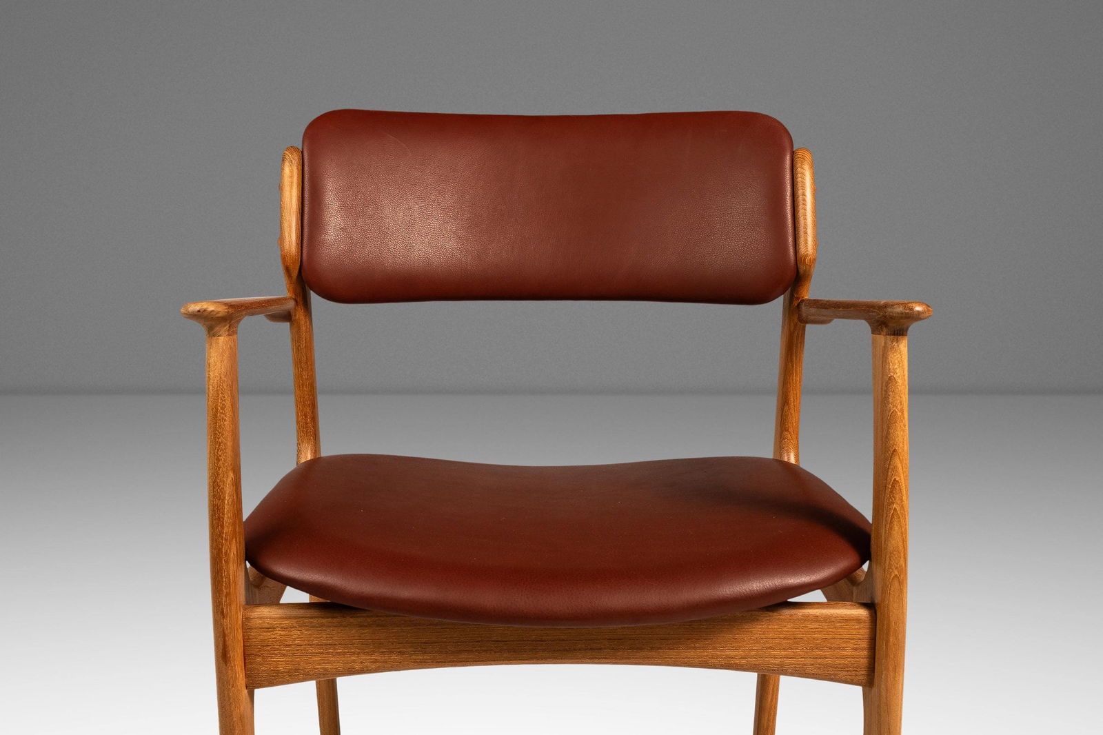 Twelve Model 49 Dining Chairs by Erik Buch in Teak & Oxblood Leather - 8