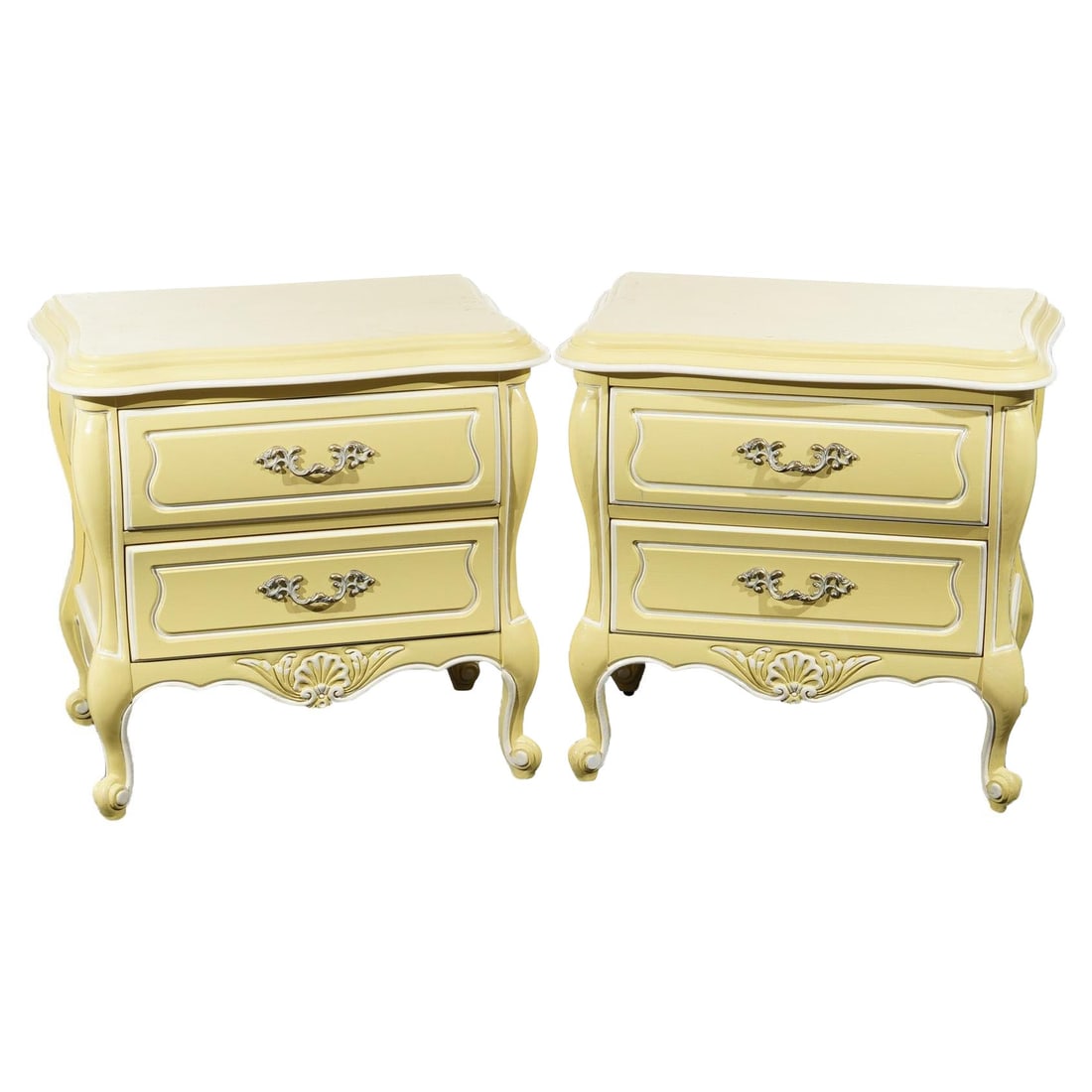 Set of 2 French Provincial Hickory Bombe End Stands: Set of 2 French Provincial Hickory Bombe End Stands This charming pair of French Provincial style bombe end stands is crafted from hickory, showcasing a classic silhouette that adds elegance to any sp