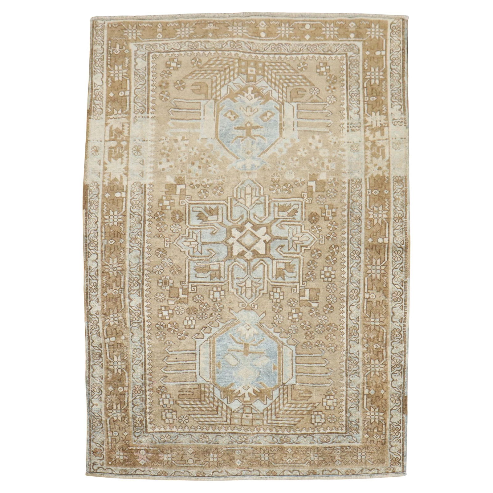 Antique Persian Heriz Serapi Rug 40 x 54 Hand-Woven Wool circa 1920: Antique Persian Heriz Serapi Rug 40 x 54 Hand-Woven Wool circa 1920 This exquisite Antique Persian Heriz Rug from the Zabihi Collection showcases the timeless craftsmanship of early 20th-century