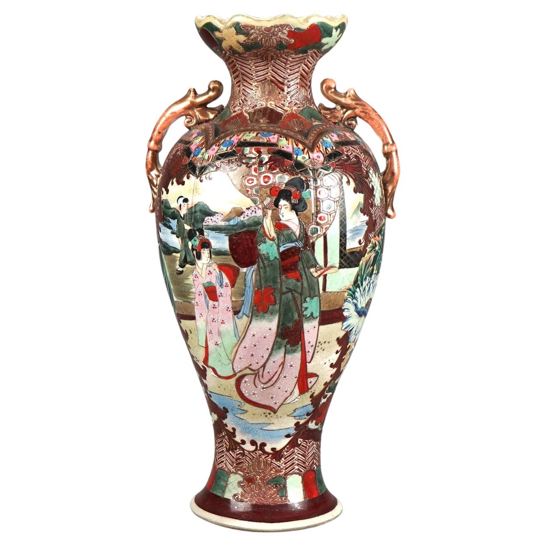 Antique Japanese Satsuma Portrait Vase Hand-Painted Gilt C1920: Antique Japanese Satsuma Portrait Vase Hand-Painted Gilt C1920 This exquisite antique Japanese Satsuma vase, crafted around 1920, features stunning hand-painted and gilt designs. The vase showcases a