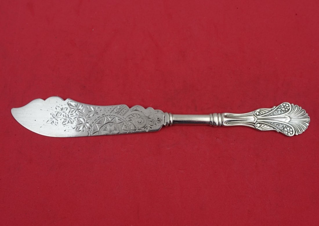 Shiebler Sterling Silver Corinthian Fish Knife 7 5/8" by John Polhamus: Shiebler Sterling Silver Corinthian Fish Knife 7 5/8" by John Polhamus This exquisite fish knife features the Corinthian pattern by John Polhamus, crafted by the renowned maker Shiebler. Made from