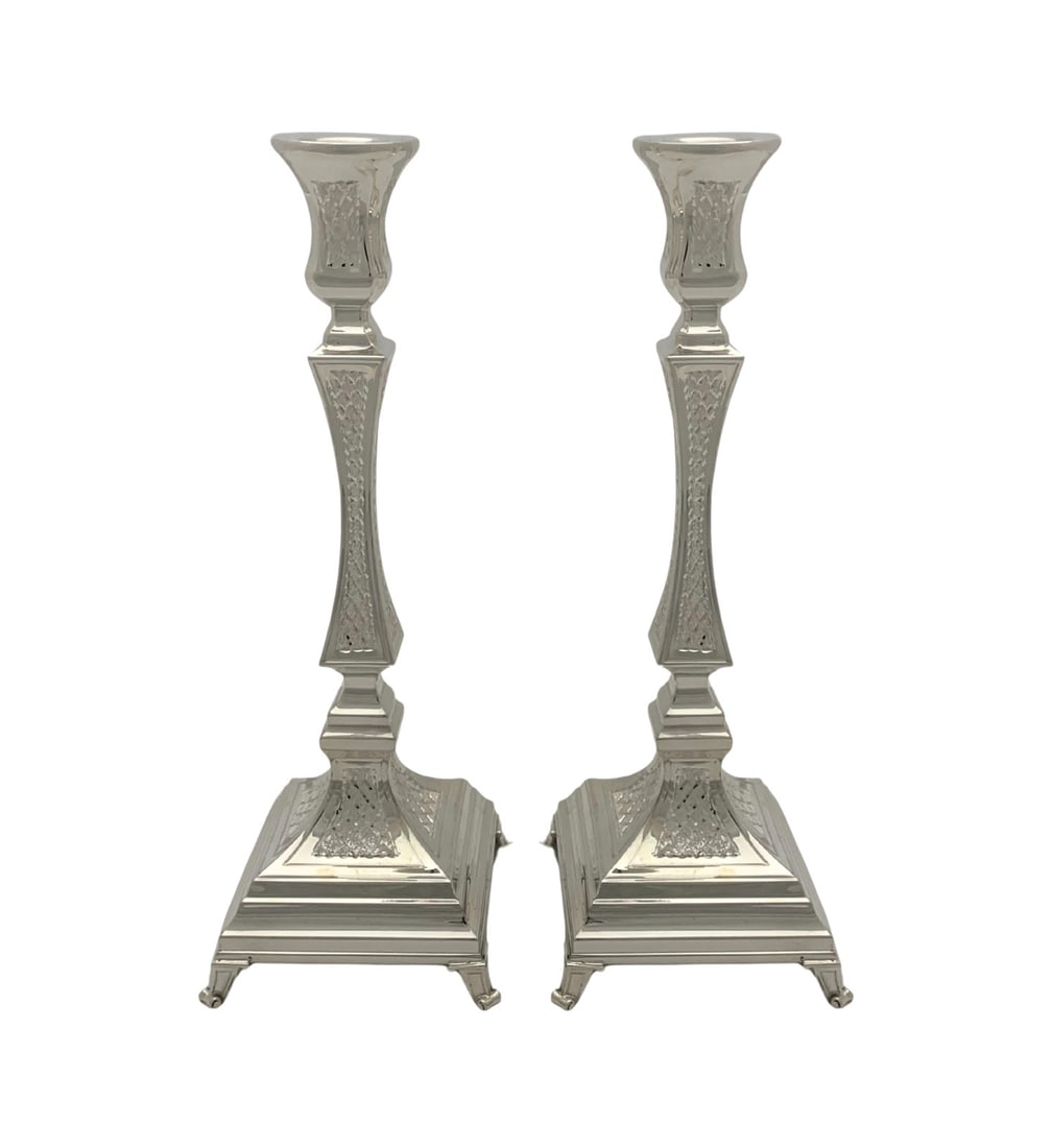 Handmade 925 Sterling Silver Diamond Cut Square Candlesticks 9.5": Handmade 925 Sterling Silver Diamond Cut Square Candlesticks 9.5" Illuminate your space with these exquisite handmade modern candlesticks crafted from fine 925 sterling silver. Featuring a contemporar