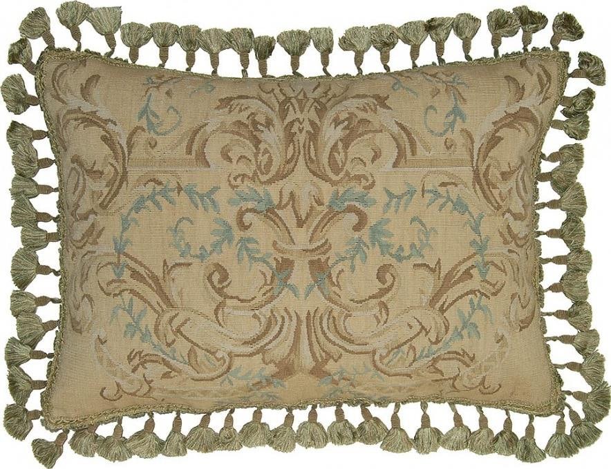 Provence Home Aubusson Velvet Throw Pillow Handmade 16x24: Provence Home Aubusson Velvet Throw Pillow Handmade 16x24 Add a touch of elegance to your decor with this luxurious throw pillow, featuring a stunning Aubusson style design. Crafted with care, this ha