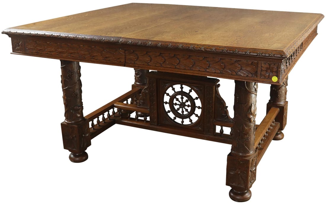 Antique Brittany Style Dining Table in Chestnut from 1890: Antique Brittany Style Dining Table in Chestnut from 1890 This Vintage Maritime-Themed Brittany Dining Table is a charming addition to any dining space, exuding character and history. Crafted from dur