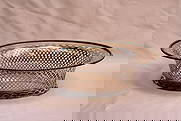 English 1900 Repose Sterling Silver Basket 11.65 x 8.55 x 3.3: English 1900 Repose Sterling Silver Basket 11.65 x 8.55 x 3.3 This exquisite English Repose sterling silver basket from 1900 showcases exceptional craftsmanship and intricate detailing. It measures 11