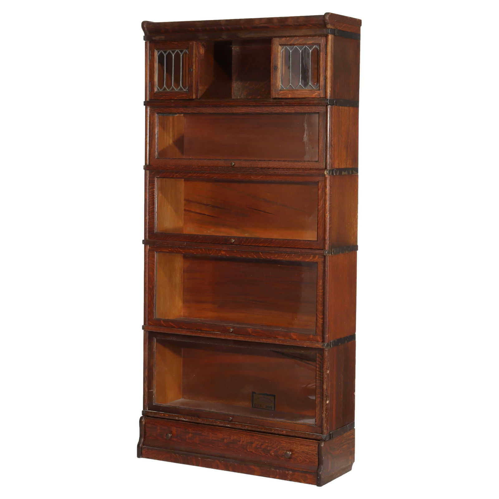 Antique Globe Wernicke Arts and Crafts Oak Five Stack Bookcase C1920: Antique Globe Wernicke Arts and Crafts Oak Five Stack Bookcase C1920 This Antique Globe Wernicke Arts & Crafts Oak Five Stack Barrister Bookcase, crafted circa 1920, is a stunning example of the perio