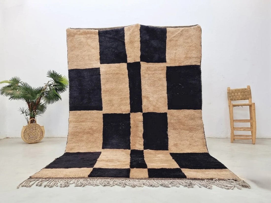 Authentic Handmade Soft Wool Rug 8 x 5 Feet from Morocco (1 of 11)