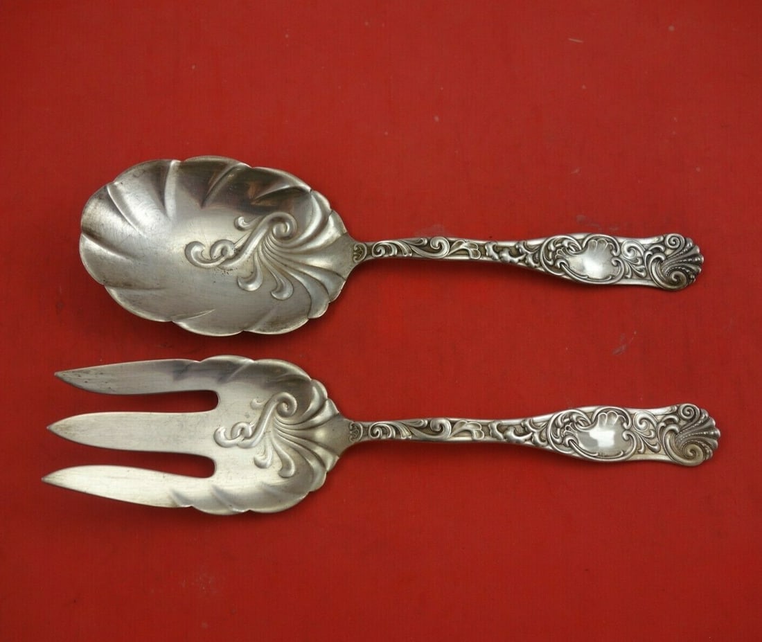 Towle Diane Sterling Silver Salad Serving Set 2pc 9 Inches: Towle Diane Sterling Silver Salad Serving Set 2pc 9 Inches Presenting a stunning 2-piece salad serving set in the exquisite Diane pattern by Towle. Crafted entirely from sterling silver, this set