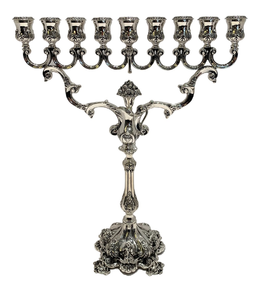 Topazio 925 Sterling Silver Handmade Floral Chanukah Menorah 16.5 Inches: Topazio 925 Sterling Silver Handmade Floral Chanukah Menorah 16.5 Inches This exquisite Chanukah Menorah showcases a stunning floral bouquet design, meticulously handcrafted from 925 sterling silver.