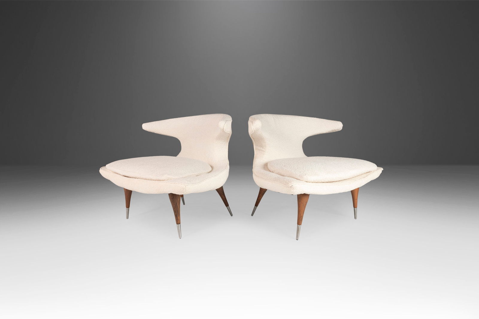 Karpen of California Horn Chairs Set of 2 White Boucle 1960s Mid-Century Modern: Karpen of California Horn Chairs Set of 2 White Boucle 1960s Mid-Century Modern Introducing a stunning set of two Horn chairs by Karpen of California, expertly restored and upholstered in luxurious wh