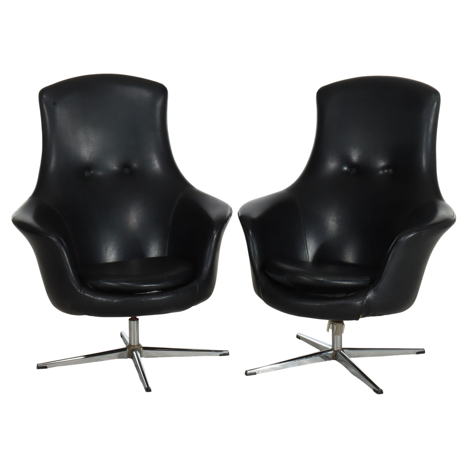 Set of Two Overman Chrome and Black Faux Leather Lounge Chairs 1960s (1 of 9)