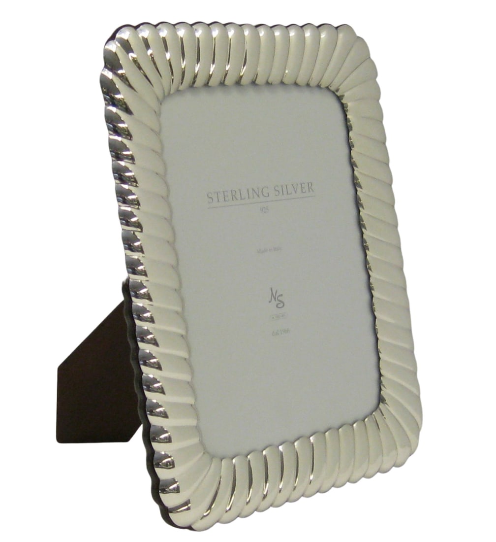Elegant Handmade Italian 925 Sterling Silver Fluted Round Picture Frame 7 x 9 (1 of 2)