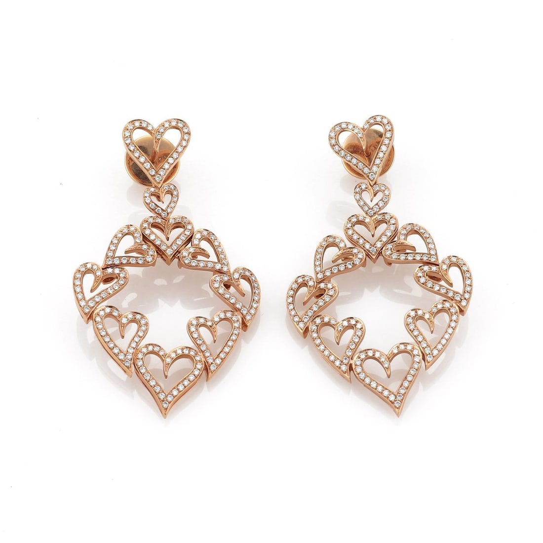 3 Carat Diamond 18k Rose Gold Heart Dangle Earrings: 3 Carat Diamond 18k Rose Gold Heart Dangle Earrings Presenting a stunning pair of drop dangle earrings, exquisitely crafted from 18k rose gold with a polished finish. These earrings feature a heart-sh