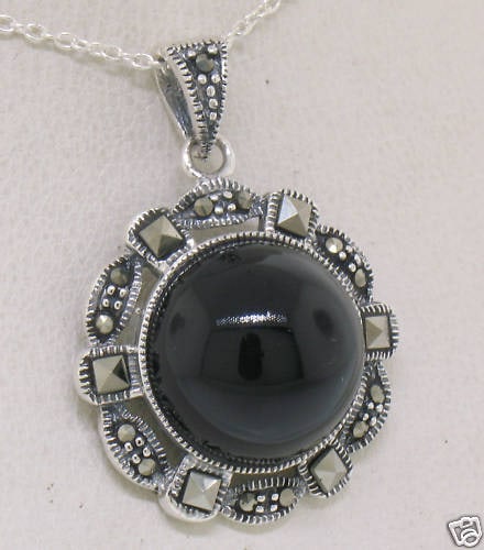 Elegant Marcasite Sterling Silver Black Onyx Pendant with 18" Chain (1 of 1)