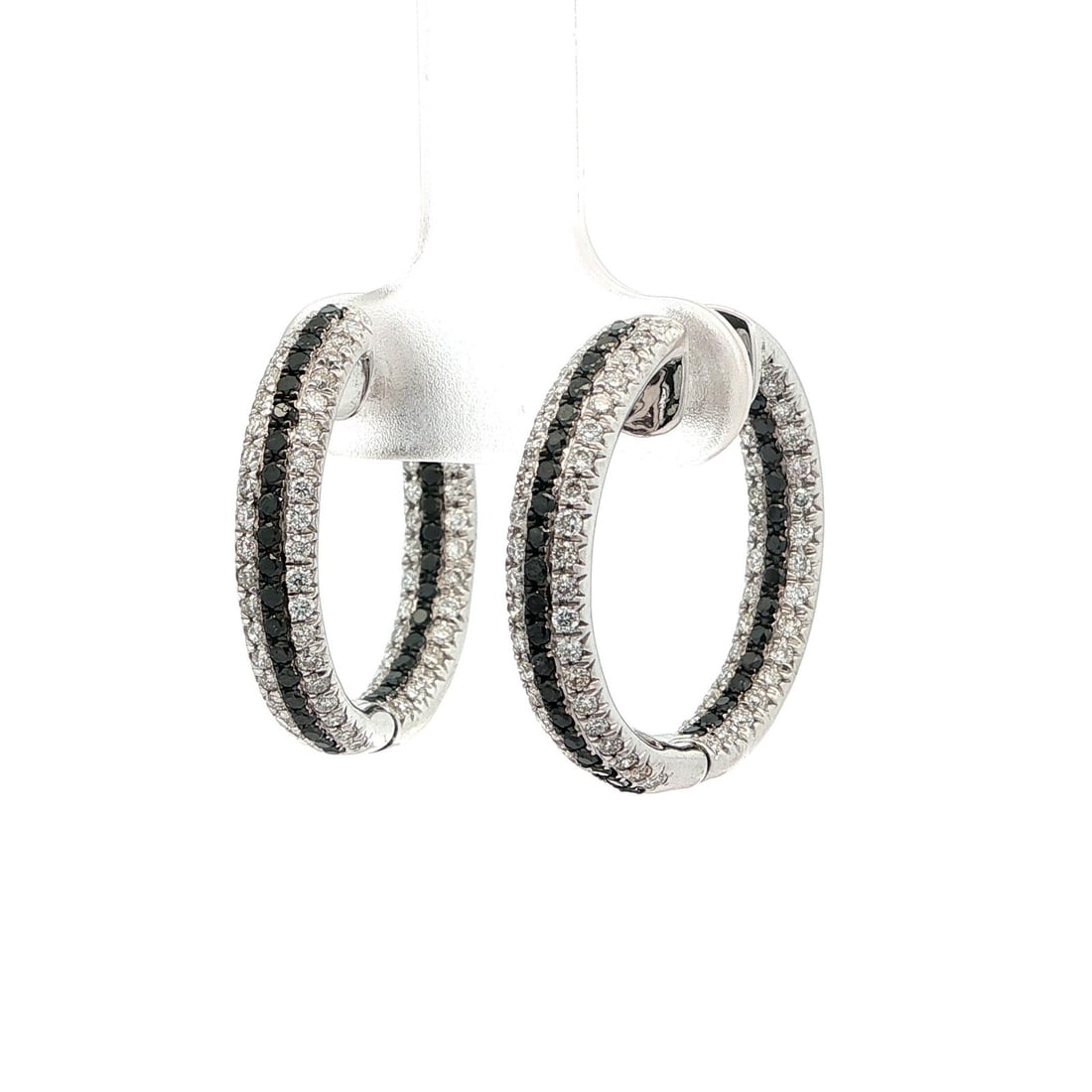18k White Gold 1.08ct Fancy Black and White Diamond Hoop Earrings - 5