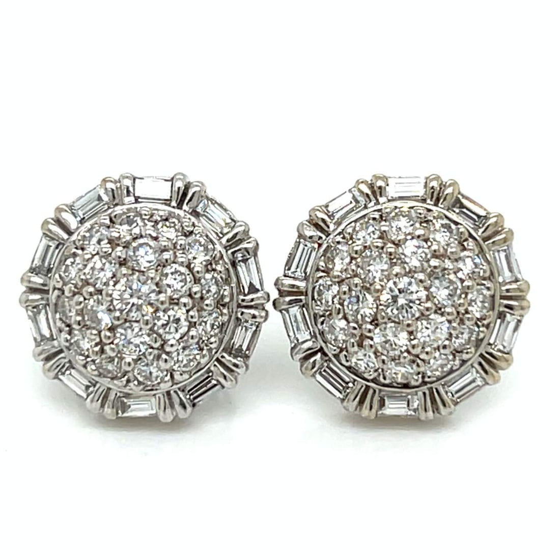Elegant 14K White Gold 2.70 Ct Diamond Earrings with F-G Color (1 of 3)