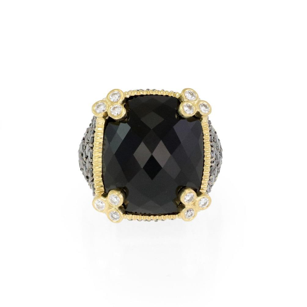 Judith Ripka 18k Gold Black White Diamond Gemstone Ring Size 5: Judith Ripka 18k Gold Black White Diamond Gemstone Ring Size 5 This exquisite ring by Judith Ripka is expertly crafted from 18k yellow gold, featuring a stunning oval checkerboard faceted colored gems