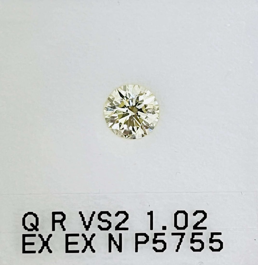 Loose Diamond - ROUND 1.02ct Q-R VS2 (1 of 1)