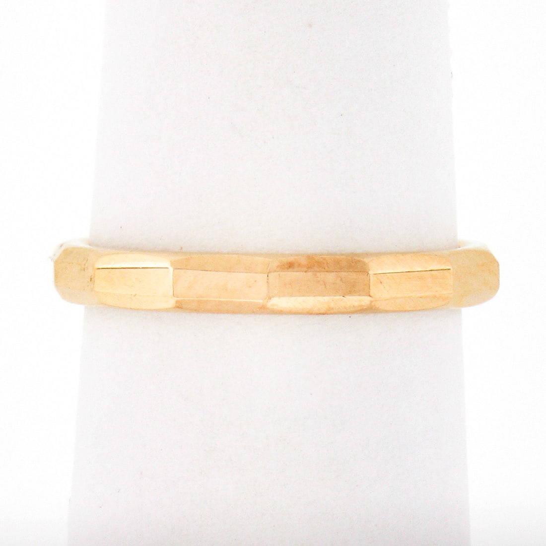 Antique 14k Yellow Gold 2.5mm Faceted Eternity Stackable Wedding Band Ring: Antique 14k Yellow Gold 2.5mm Faceted Eternity Stackable Wedding Band Ring This exquisite antique wedding band ring is crafted from solid 14k yellow gold, showcasing a polished faceted design that enc