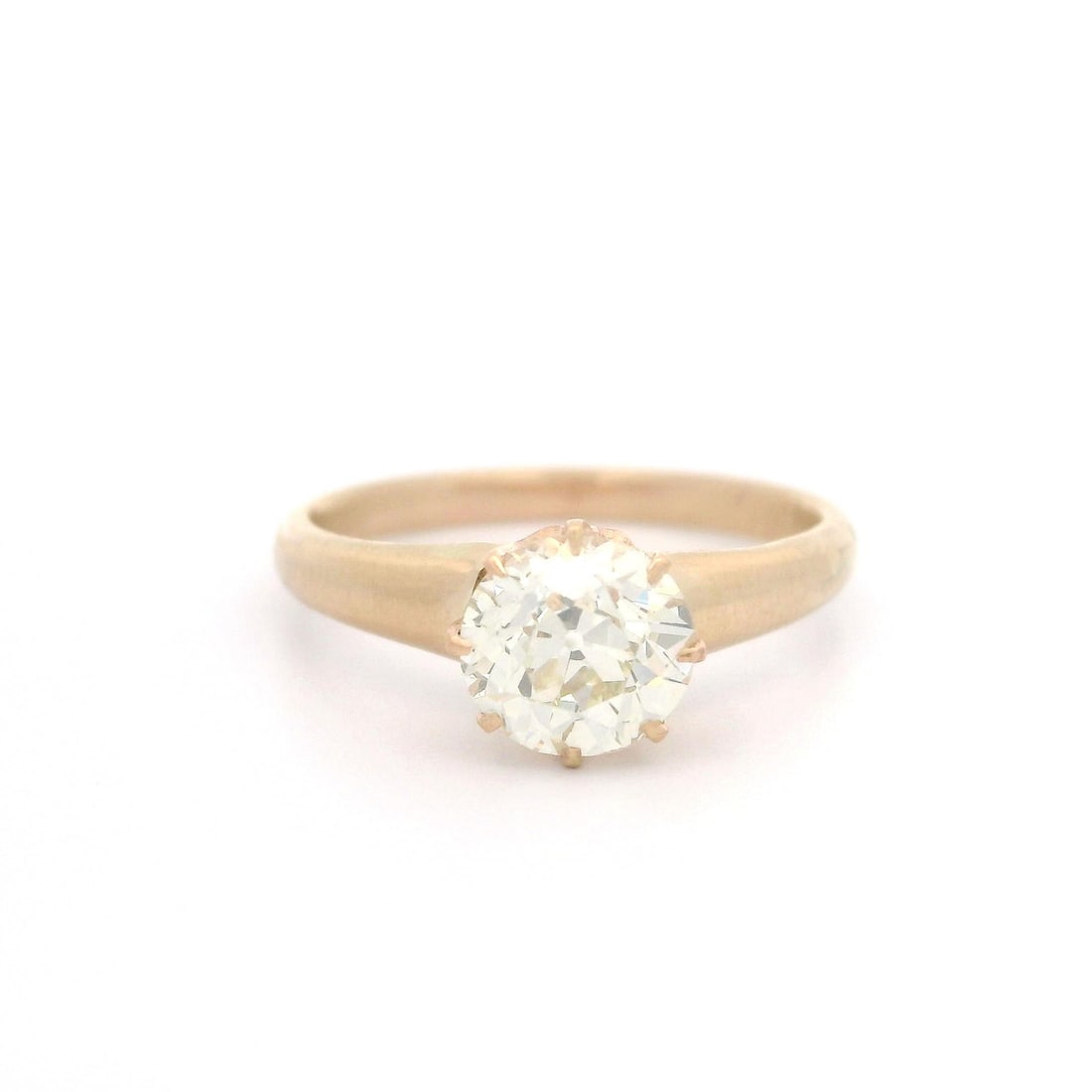 Antique Victorian 12k Rosy Yellow Gold 0.85ct Diamond Solitaire Ring: Antique Victorian 12k Rosy Yellow Gold 0.85ct Diamond Solitaire Ring This exquisite Antique Victorian engagement ring features a stunning 0.85ct Old Mine Brilliant Cut diamond, prong set to showcase i