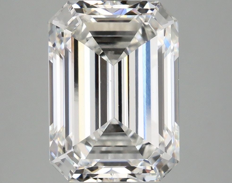 Loose Diamond - EMERALD 5.1ct E VS2: Loose Diamond - EMERALD 5.1ct E VS2 Source: This is a real non-mined Diamond that has been grown in a lab Shape: EMERALD Carats: 5.1 Color: E Clarity: VS2 Certification: IGI Video: Video Link 