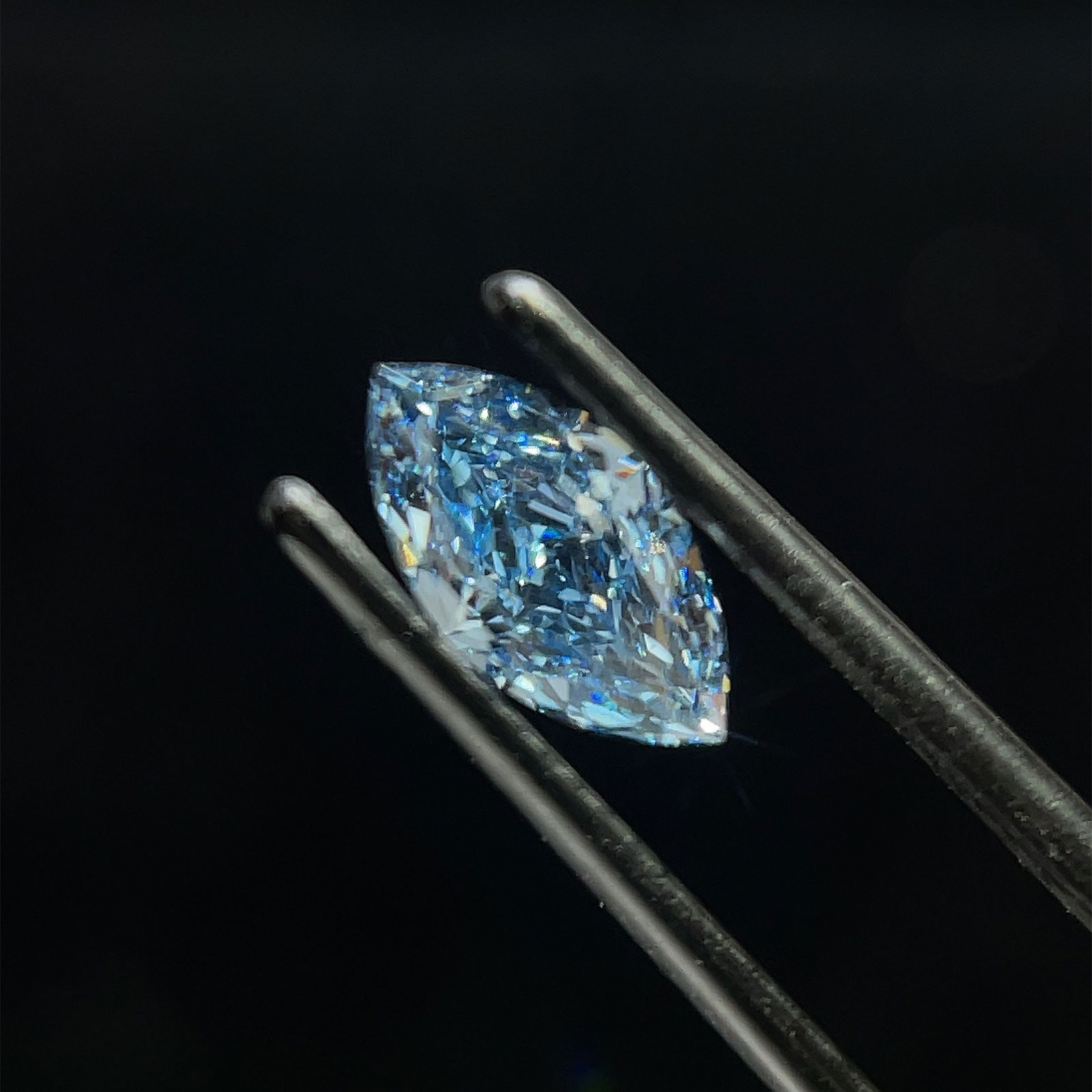 Loose Diamond - MARQUISE 1.01ct Fancy Vivid Blue VS1 (1 of 1)