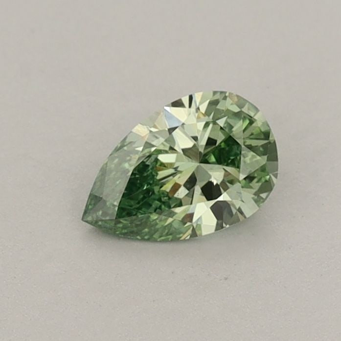 Loose Diamond - PEAR 0.32ct Fancy Vivid Green VS1: Loose Diamond - PEAR 0.32ct Fancy Vivid Green VS1 Source: This is a real non-mined Diamond that has been grown in a lab Shape: PEAR Carats: 0.32 Color: Fancy Vivid Green Certification: IGI Video: