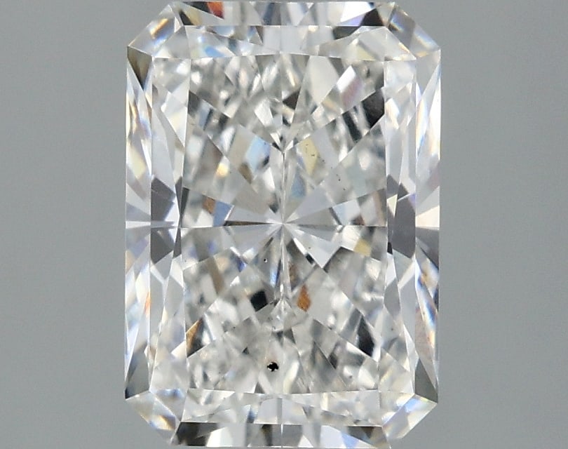 Loose Diamond - RADIANT 2.09ct F VS2: Loose Diamond - RADIANT 2.09ct F VS2 Source: This is a real non-mined Diamond that has been grown in a lab Shape: RADIANT Carats: 2.09 Color: F Clarity: VS2 Certification: IGI PLEASE NOTE: