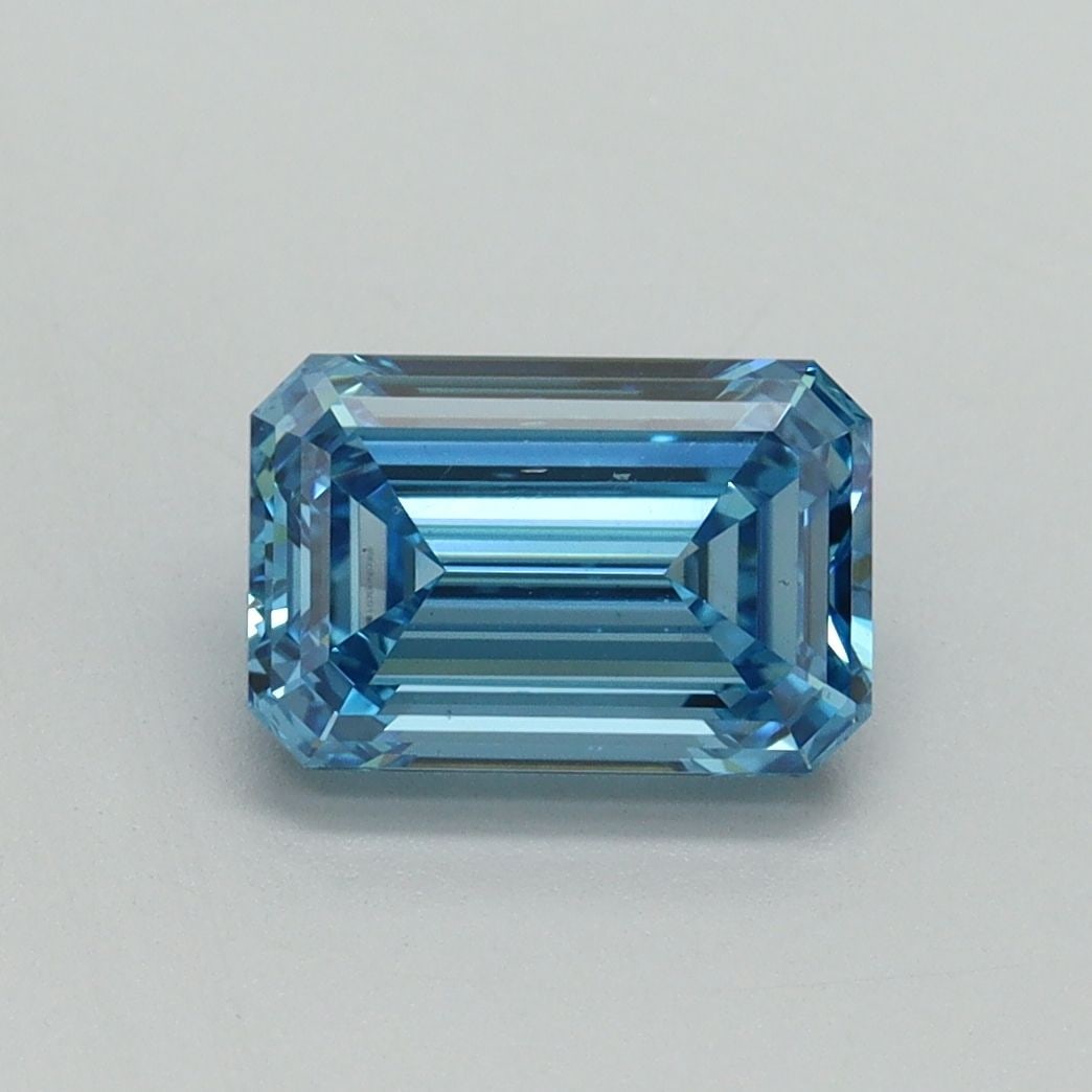 Loose Diamond - EMERALD 1.51ct Fancy Vivid Blue VS2: Loose Diamond - EMERALD 1.51ct Fancy Vivid Blue VS2 Source: This is a real non-mined Diamond that has been grown in a lab Shape: EMERALD Carats: 1.51 Color: Fancy Vivid Blue Certification: IGI Video: