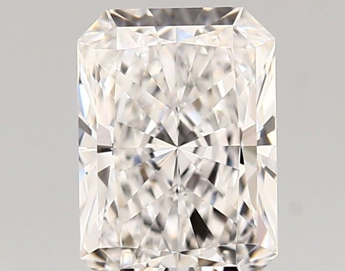 Loose Diamond - RADIANT 1.52ct D VVS2: Loose Diamond - RADIANT 1.52ct D VVS2 Source: This is a real non-mined Diamond that has been grown in a lab Shape: RADIANT Carats: 1.52 Color: D Clarity: VVS2 Certification: IGI Video: