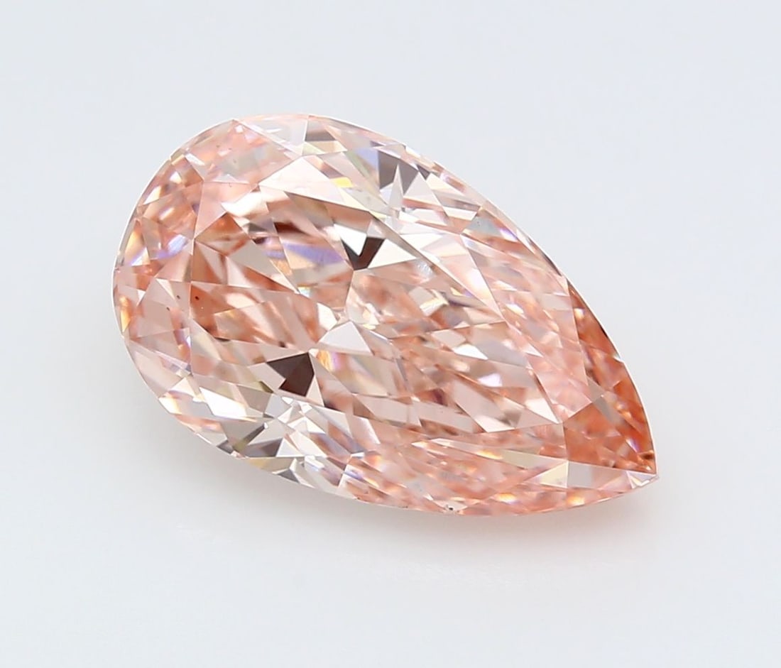 Loose Diamond - PEAR 4.51ct Fancy Vivid Pink VS2: Loose Diamond - PEAR 4.51ct Fancy Vivid Pink VS2 Source: This is a real non-mined Diamond that has been grown in a lab Shape: PEAR Carats: 4.51 Color: Fancy Vivid Pink Certification: IGI Video: