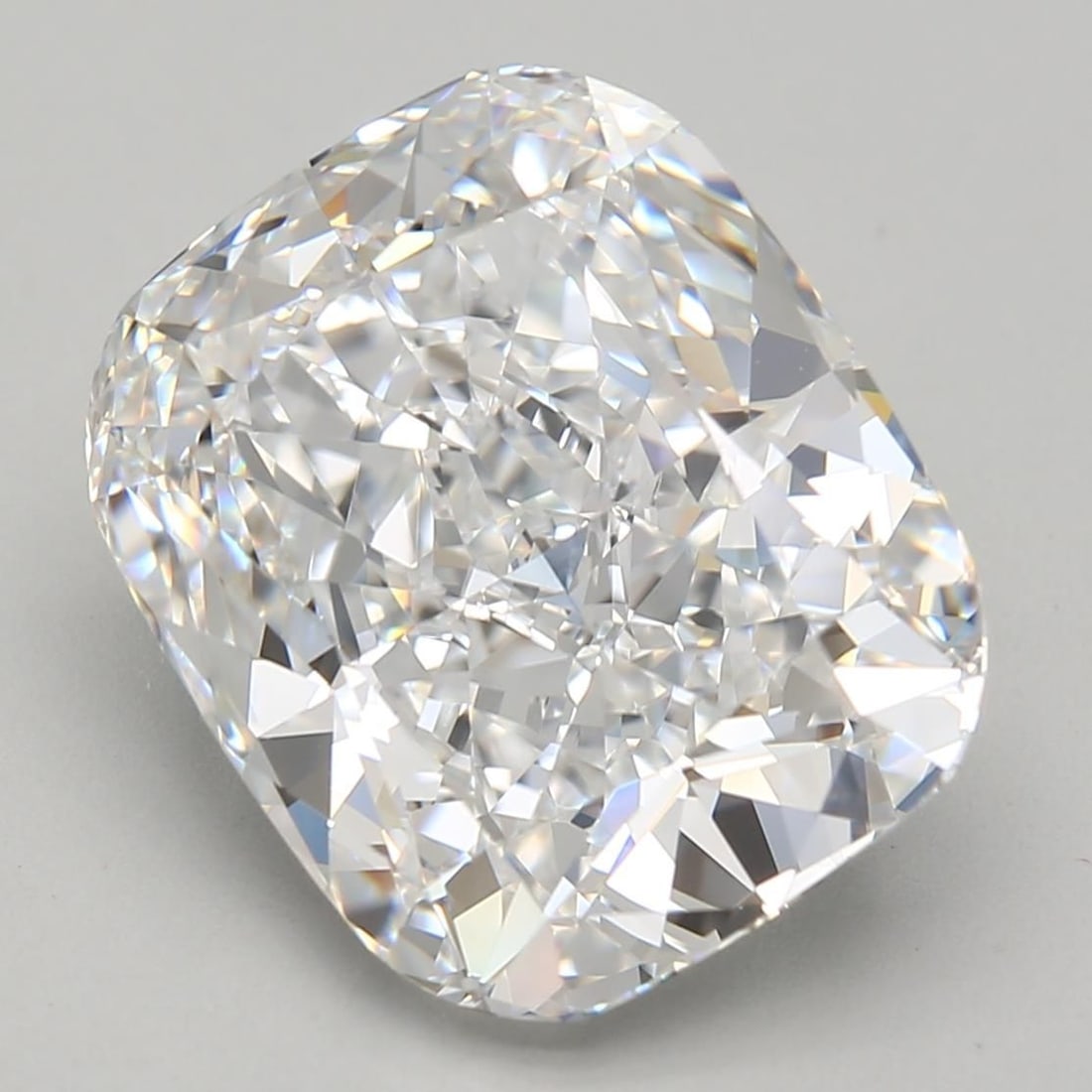 Loose Diamond - CUSHION BRILLIANT 7.87ct E VVS2: Loose Diamond - CUSHION BRILLIANT 7.87ct E VVS2 Source: This is a real non-mined Diamond that has been grown in a lab Shape: CUSHION BRILLIANT Carats: 7.87 Color: E Clarity: VVS2 Certification: GIA Vi