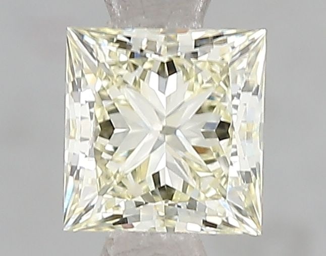 Loose Diamond - PRINCESS 1.0ct U-V VS1: Loose Diamond - PRINCESS 1.0ct U-V VS1 Source: This is a real non-mined Diamond that has been grown in a lab Shape: PRINCESS Carats: 1.0 Color: U-V Certification: IGI Video: