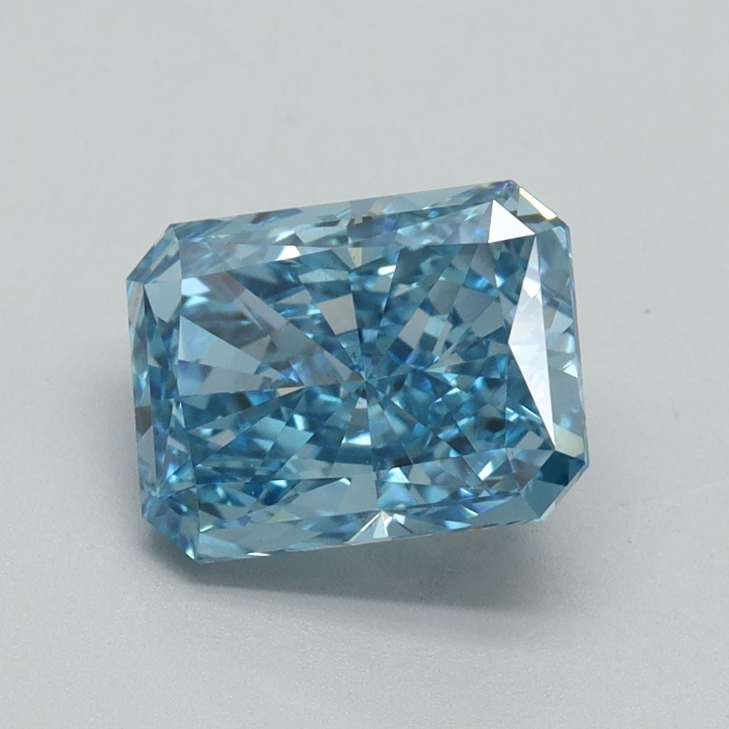 Loose Diamond - RADIANT 2.56ct Fancy Vivid Blue VS2: Loose Diamond - RADIANT 2.56ct Fancy Vivid Blue VS2 Source: This is a real non-mined Diamond that has been grown in a lab Shape: RADIANT Carats: 2.56 Color: Fancy Vivid Blue Certification: IGI Video: