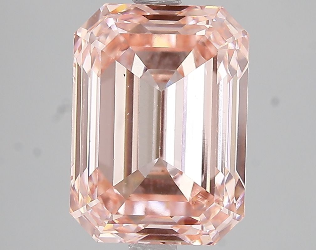 Loose Diamond - EMERALD 5.11ct Fancy Vivid Pink VS1: Loose Diamond - EMERALD 5.11ct Fancy Vivid Pink VS1 Source: This is a real non-mined Diamond that has been grown in a lab Shape: EMERALD Carats: 5.11 Color: Fancy Vivid Pink Certification: IGI Video: