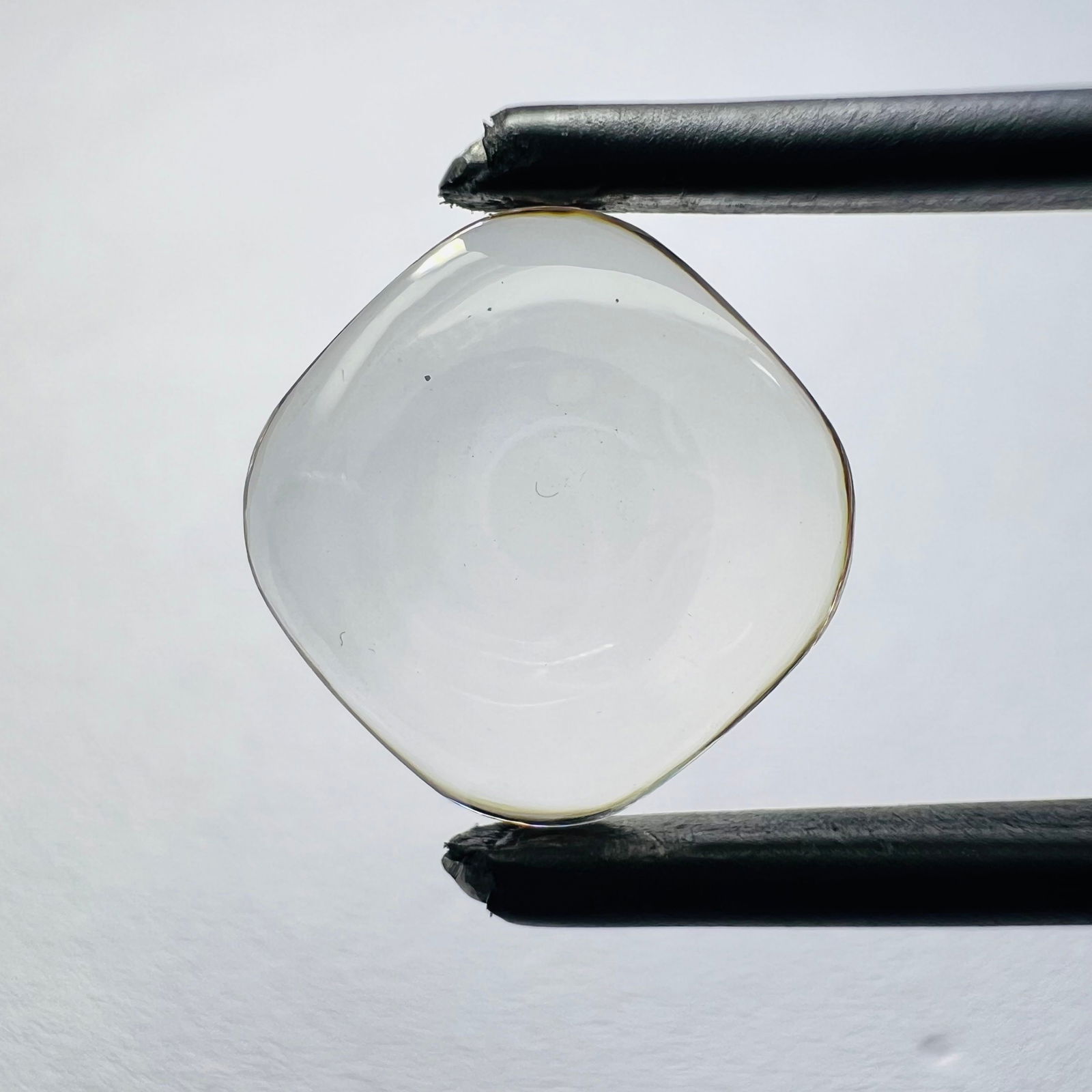 Loose Diamond - CUSHION BRILLIANT 2.4ct Pink VS1 (1 of 1)