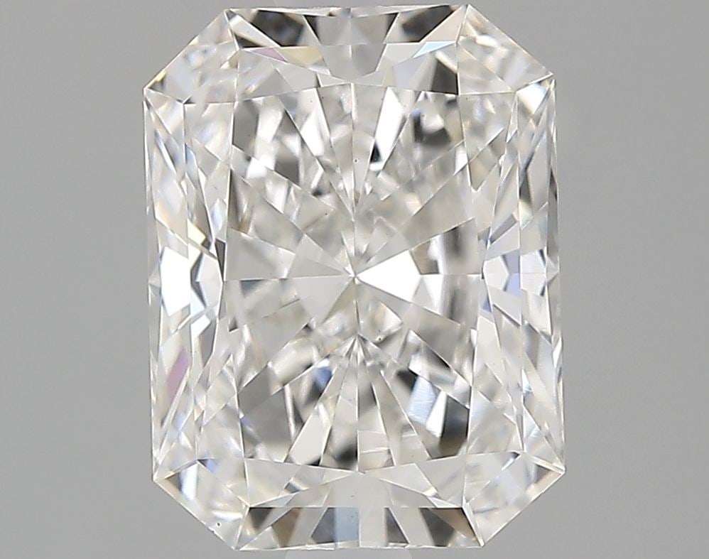 Loose Diamond - RADIANT 2.08ct G VS1: Loose Diamond - RADIANT 2.08ct G VS1 Source: This is a real non-mined Diamond that has been grown in a lab Shape: RADIANT Carats: 2.08 Color: G Clarity: VS1 Certification: IGI Video: Video Link 