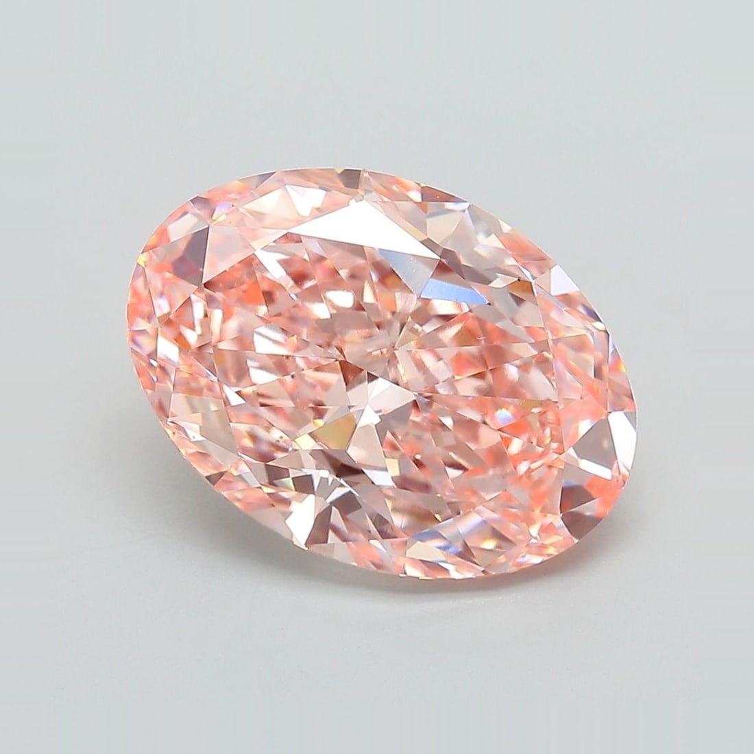Loose Diamond - OVAL 4.92ct Fancy Vivid Pink VS1: Loose Diamond - OVAL 4.92ct Fancy Vivid Pink VS1 Source: This is a real non-mined Diamond that has been grown in a lab Shape: OVAL Carats: 4.92 Color: Fancy Vivid Pink Certification: IGI Video: