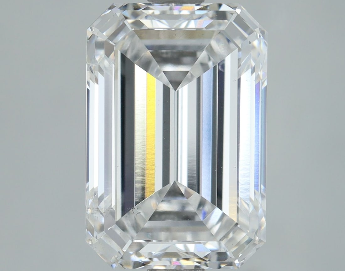 Loose Diamond - EMERALD 3.0ct E VS1: Loose Diamond - EMERALD 3.0ct E VS1 Source: This is a real non-mined Diamond that has been grown in a lab Shape: EMERALD Carats: 3.0 Color: E Clarity: VS1 Certification: IGI Video: